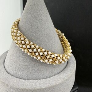 Vintage Ciner Bracelet Gold Tone 7" READ